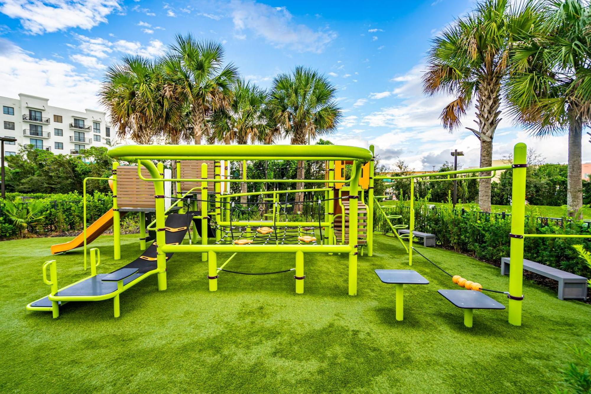 הילאה גרדנס Amazing 2 Bedroom Unit In Doral Miami With Free Parking מראה חיצוני תמונה